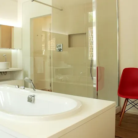 Bed & Breakfast Alphabet - Luxury And Art Gallery Brygge