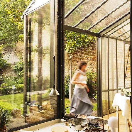 Alphabet - Luxury And Art Gallery Bed & Breakfast 2*